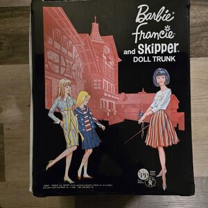 Vintage 1960s Barbie SPP Triple Doll Trunk - Barbie, Skipper, Francie **RARE**